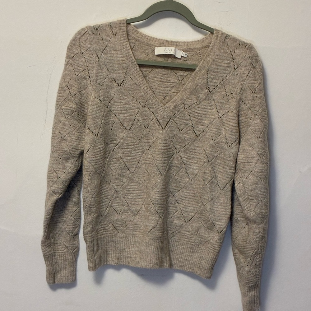 ASTR Neutral Pointelle V-Neck Sweater in Beige